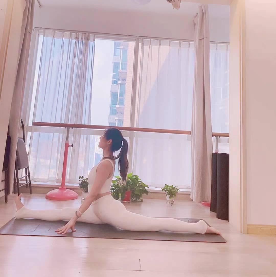 验证城阳健身小姐姐兼职有教室